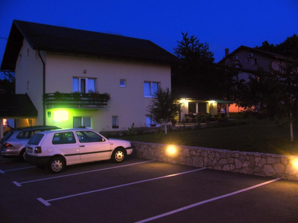 House Sekulic Hotel Grabovac  Buitenkant foto