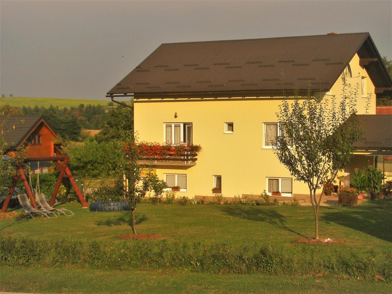 House Sekulic Hotel Grabovac  Buitenkant foto